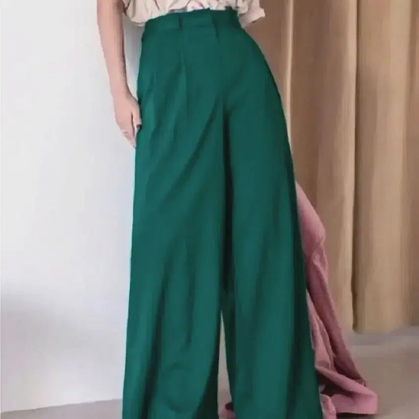 [BUNJANG] DINT Ruby Pintuck High-Waist Wide Long Slacks / DINT딘트 루비 핀턱하이웨스트 와이드롱솔랙스