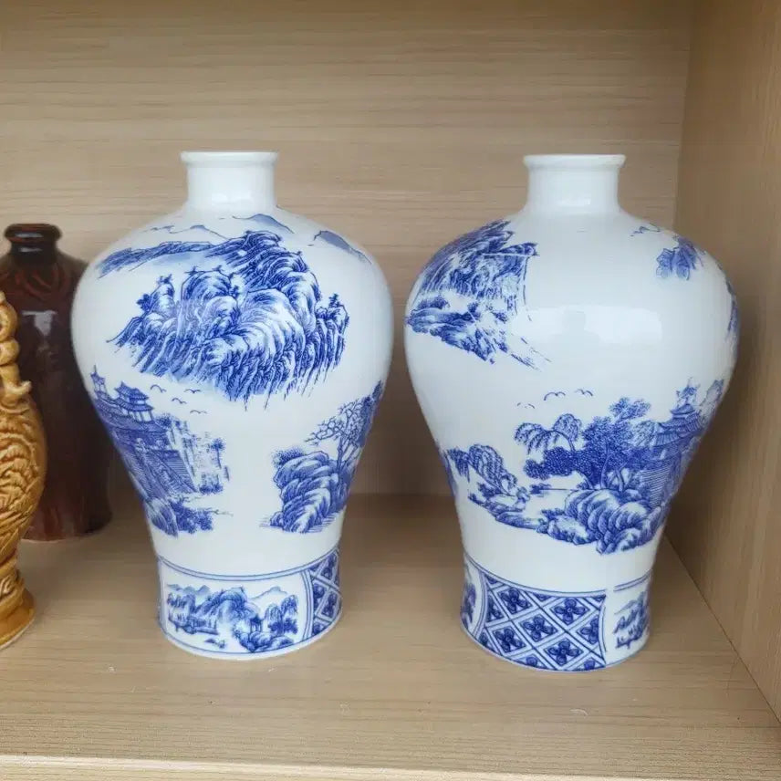 [BUNJANG] Blue and White Porcelain Vase Set (2 pcs) / 청화백자 도자기 화병 2개 세트