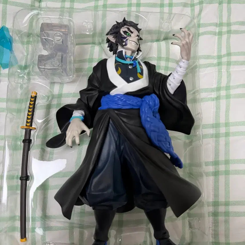 [BUNJANG] Demon Slayer Kaigaku B Prize Figure (Unsealed) / 귀멸의칼날 제일복권 카이가쿠 B상(개봉품)