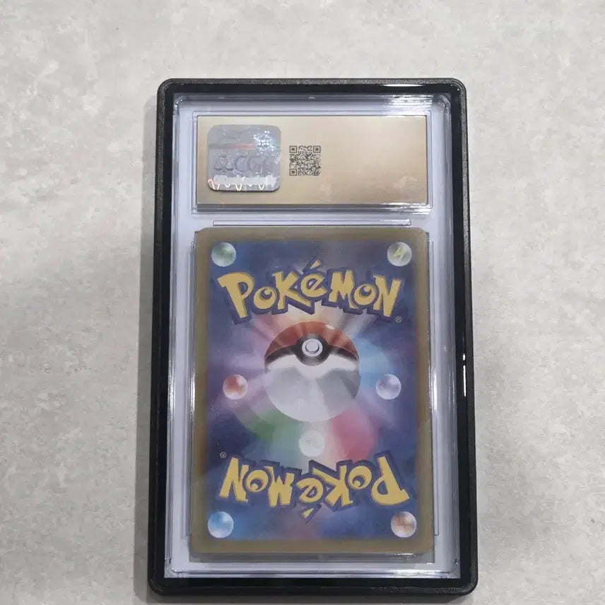 [BUNJANG] Cynthia Garchomp CGC 10 Pristine Extended Art Card with Case / 난천의 한카리아스 CGC 10 프레스틴 확장아트 케이스 포함