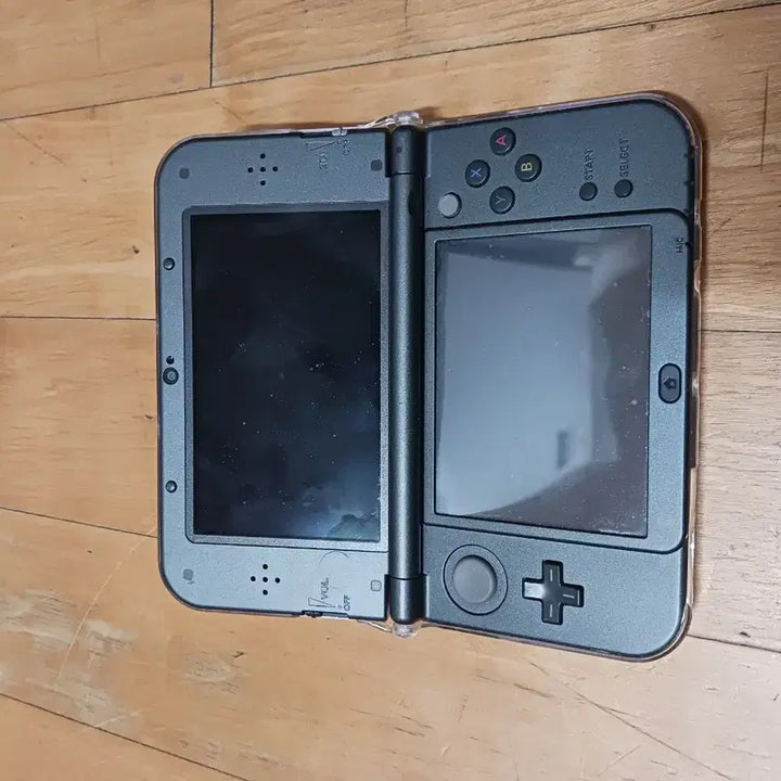 [BUNJANG] Nintendo 3DS LL Monster Hunter Edition Console / 닌텐도 3ds 뉴큰다수 몬스터헌터버전