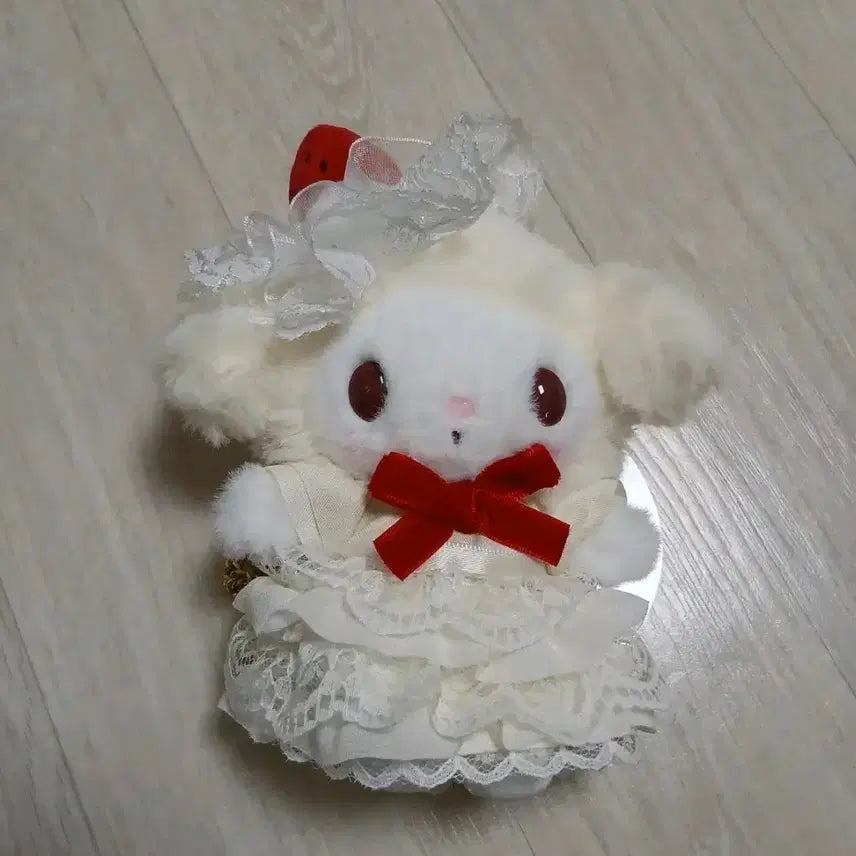 [BUNJANG] Sanrio My Melody Shortcake Mascot Doll Keychain / 산리오 마이멜로디 마멜 쇼트케이크 마스코트 인형 키링