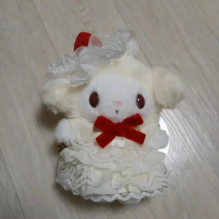[BUNJANG] Sanrio My Melody Shortcake Mascot Doll Keychain / 산리오 마이멜로디 마멜 쇼트케이크 마스코트 인형 키링