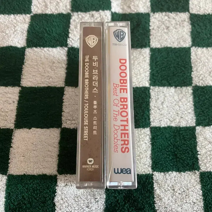 [BUNJANG] Doobie Brothers 70s 2nd Album Best Sealed Cassette Tape / 70년대 두비브라더스 2집 베스트 미개봉 카세트테이프