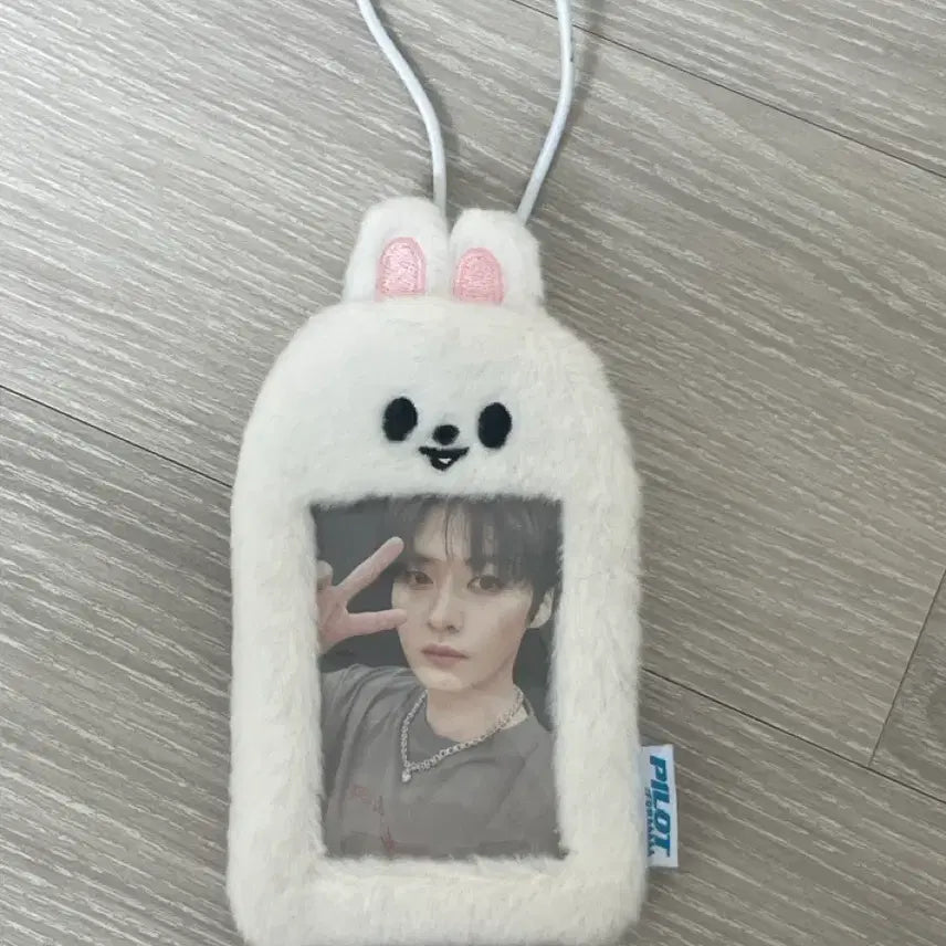 [BUNJANG] SKZOO Baby Rabbit Photocard Holder / 스키주 베이비 리빗 포카홀더