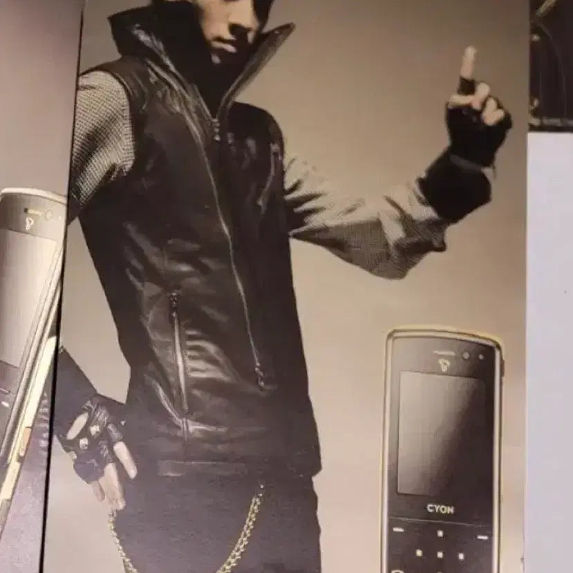 [BUNJANG] BIGBANG Seungri 2009 CYON Golden Mini Poster / 승리 포스터 빅뱅 2009년 cyon 골든 미니포스터