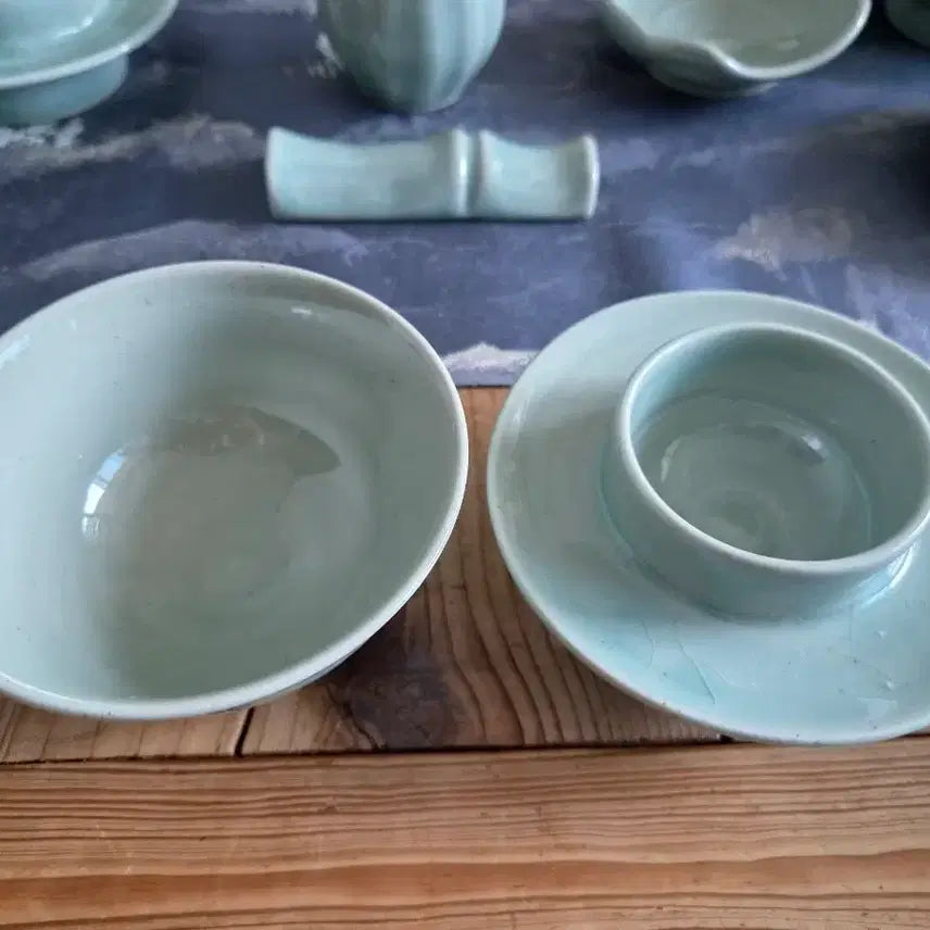 [BUNJANG] Masterpiece Pottery Celadon Tea Set with Scholar&