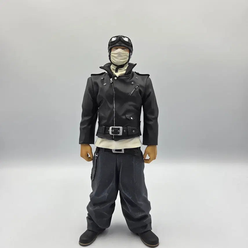 [BUNJANG] Crows x Worst Namba Takashi Figure (Unsealed) / 크로우즈 피규어 크로우즈X워스트 다이브제품 난바 타케시 (개봉)