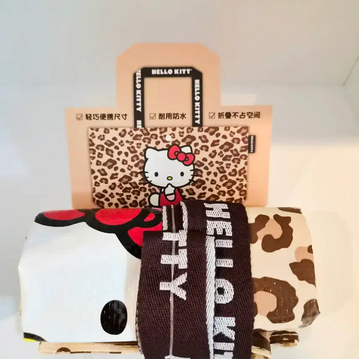 [BUNJANG] Hello Kitty Leopard Print Tarpaulin Bag / 헬로키티 호피 타포린백 장바구니 캐릭터 리유저블백