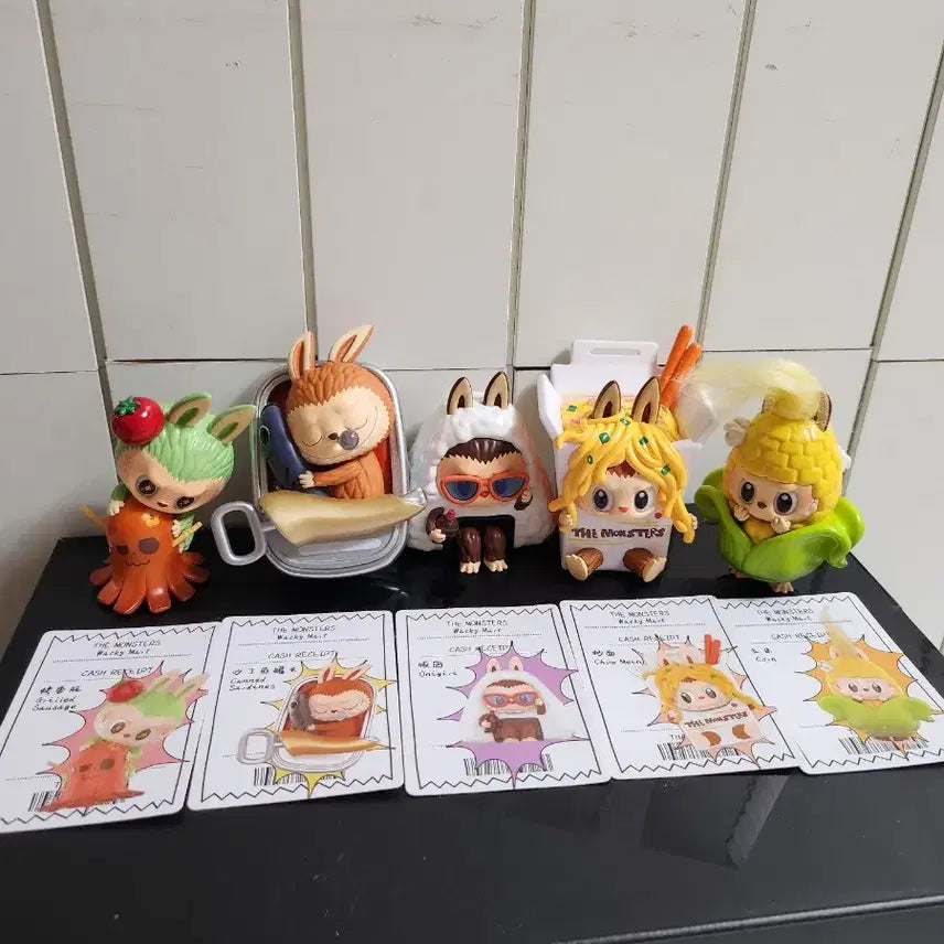 [BUNJANG] Suspicious Convenience Store 5 Types Set Figure / 수상한평의점  5종섹트
