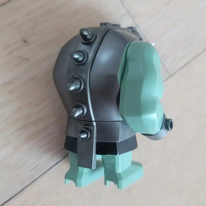 [BUNJANG] LEGO Castle Giant Troll Minifigure Parts Bundle Set / 올드 레고 캐슬 자이언트 트롤 미니피규어 부품 일괄