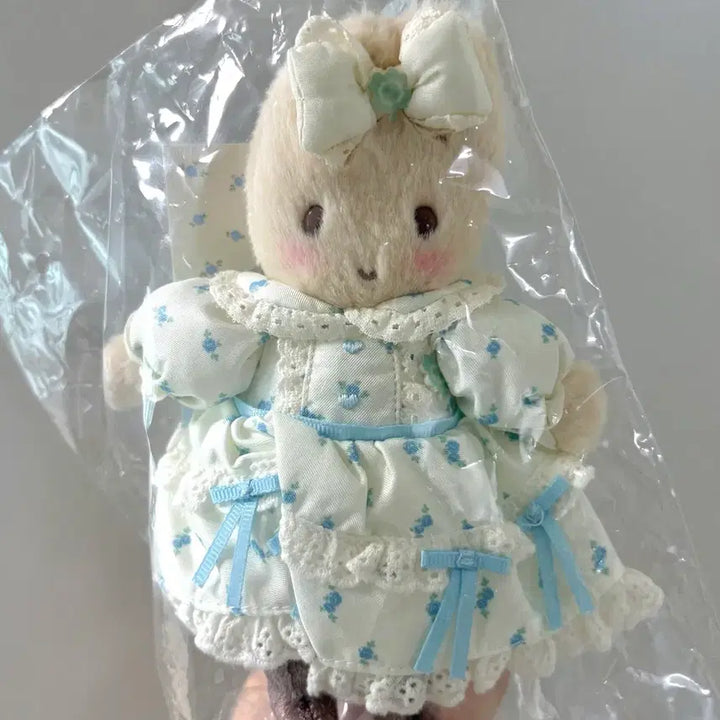 [BUNJANG] Sanrio Forest Lace Marron Cream Mascot Plush Keychain (Sealed) / 정품 산리오 포레스트 레이스 마론크림 마스코트 인형 키링 미개봉 새상품