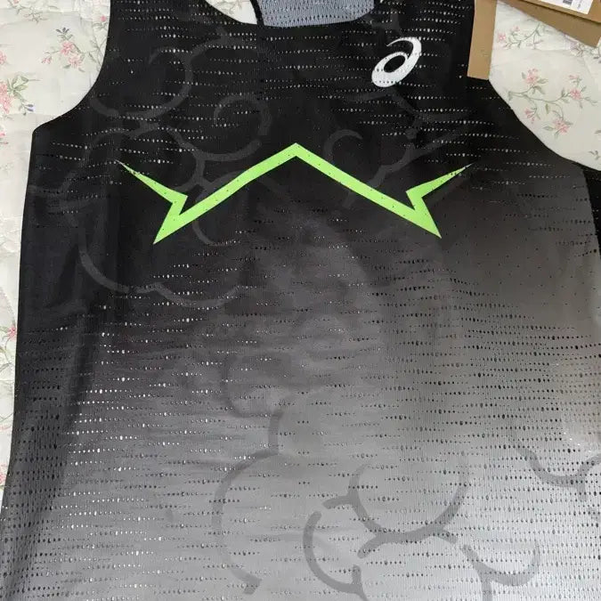 [SOLD OUT] 아식스 메타스피드 싱글렛 m 새상품