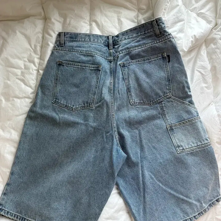 [BUNJANG] BSRABBIT Carpenter Bermuda Shorts (L) / 비에스래빗 카펜터 버뮤다 L