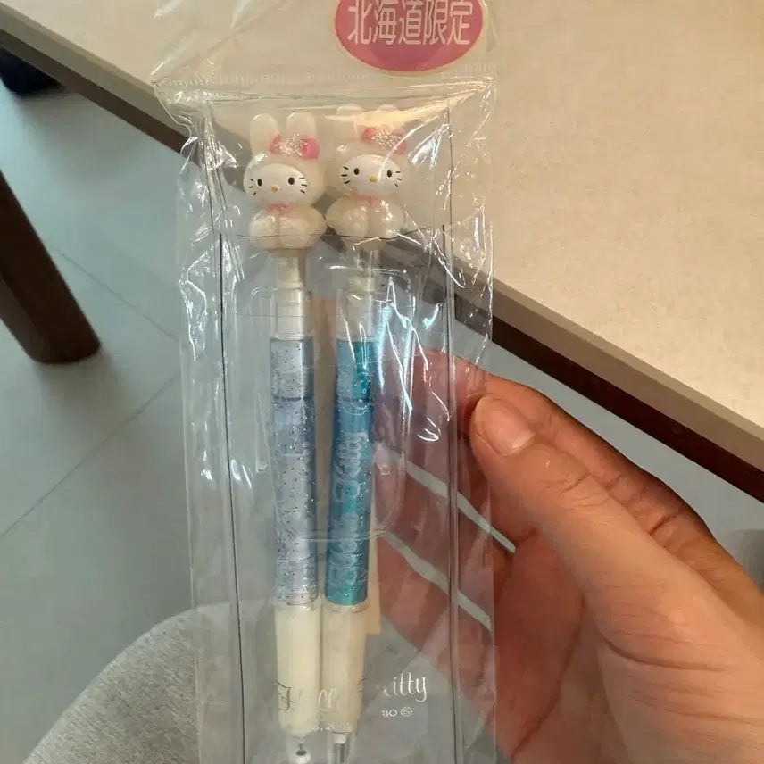 [BUNJANG] Classic Kitty Snow Rabbit Ballpoint Pen &amp; Mechanical Pencil Set / 고전 키티스트랩 눈토끼키티 볼펜샤프세트