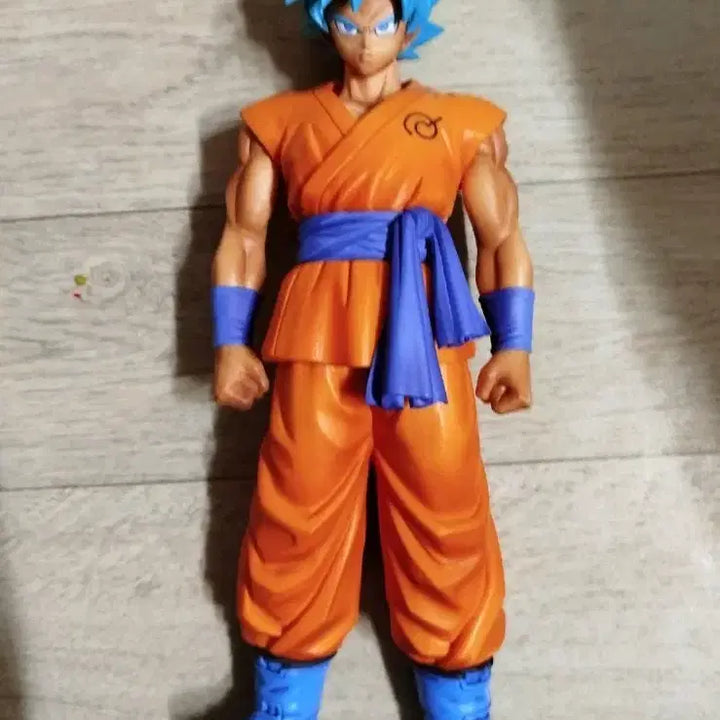 [BUNJANG] Banpresto Dragon Ball MSP Super Saiyan Goku Figure / 반프레스토 드래곤볼 MSP 블루 손오공 피규어 판매