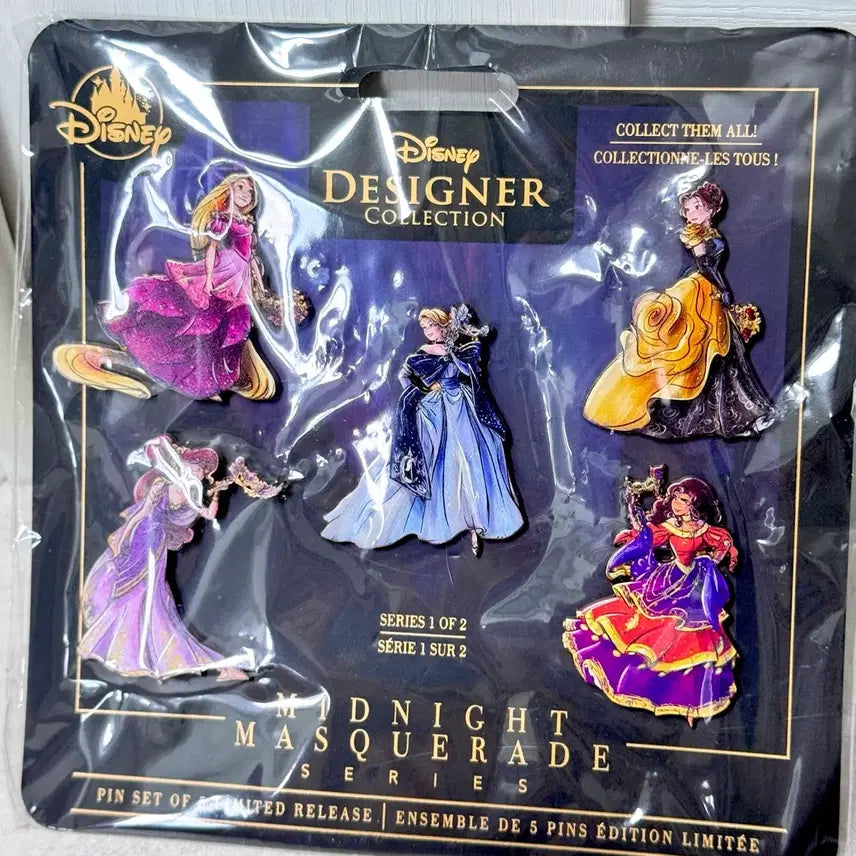 [BUNJANG] Disney Princess Midnight Masquerade Pin Set (5 Types) + Mask Pin Set (5 Types) / 디즈니 프린세스 미드나잇 마스커레이드 핀뱃지 5종세트 + 가면 핀뱃지 세트