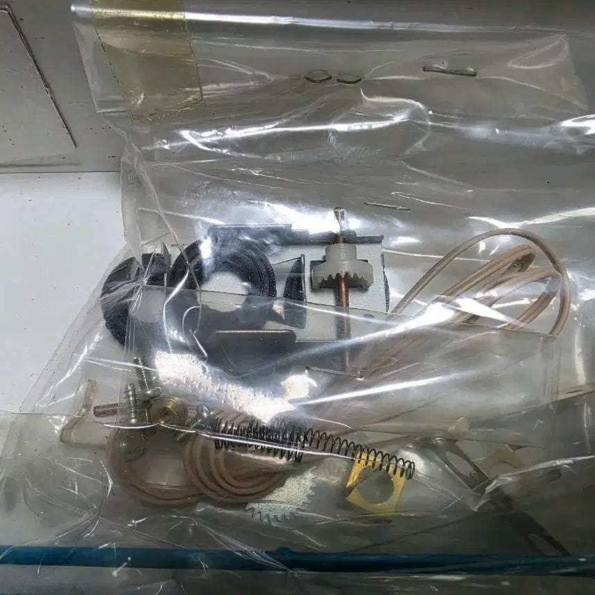 [BUNJANG] Imai MahhaGoGoGo (Mach 5) Motorized Remote Control Model Kit / 고전프라 IMAI 마하GoGoGo(마하5호) 리모컨 박스형 모터 구동