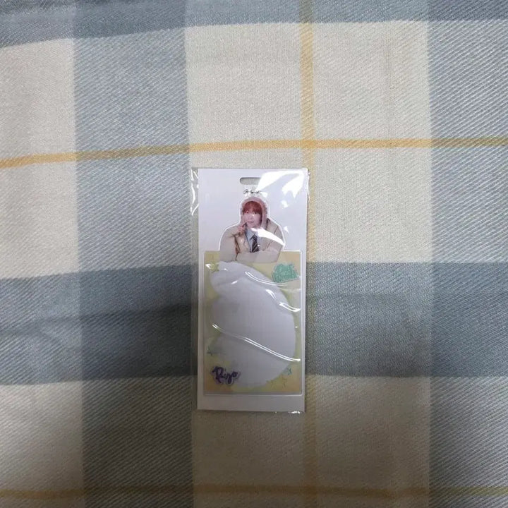 [BUNJANG] NCT WISH Japan Tour Lucky Draw Toy Ryo Photocard Holder (Sealed) / (미개봉 원가 이하) 엔시티 위시 일본투어 일투 랜덤토이 료 포카홀더