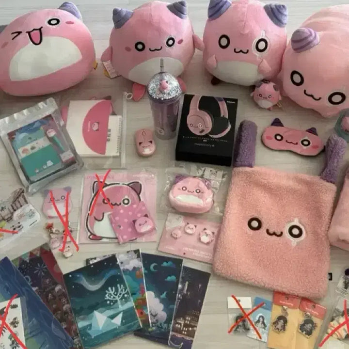 [BUNJANG] MapleStory Pink Bean &amp; Adele Merchandise Bundle / 메이플스토리 핑크빈, 아델 굿즈 판매합니다