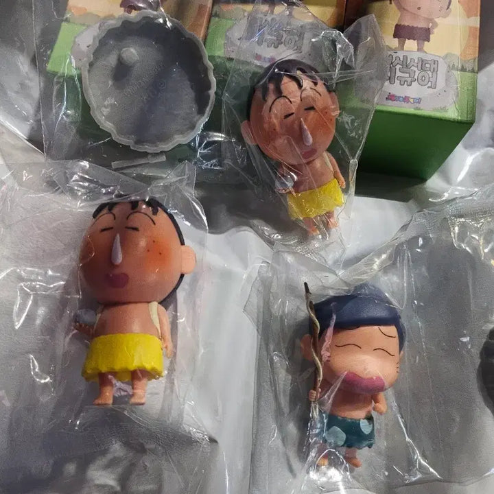 [BUNJANG] Crayon Shin-chan Prehistoric Version Gacha Figure / 짱구 원시시대 버전 피규어 가챠