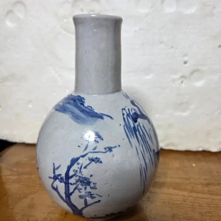 [BUNJANG] Blue-and-White Porcelain Figure Painting Vase / 청화백자 인물도 주병