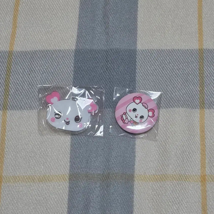 [BUNJANG] NCT WISH Color Bakery Gacha Pang-yi Mirror Keyring Badge (Sealed) / (미개봉) 엔시티 위시 컬러 베이커리 팝업 가챠 팡이 거울 키링 뱃지