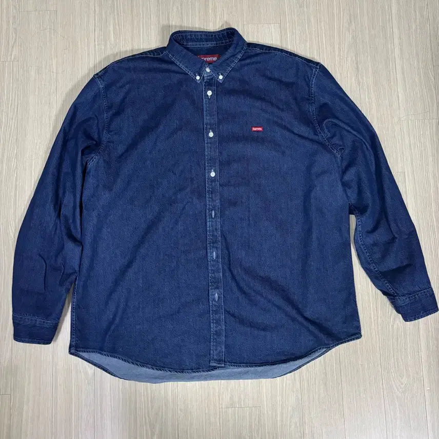 [SOLD OUT] 슈프림 스몰 박스 데님 셔츠 인디고 25FW XL판매