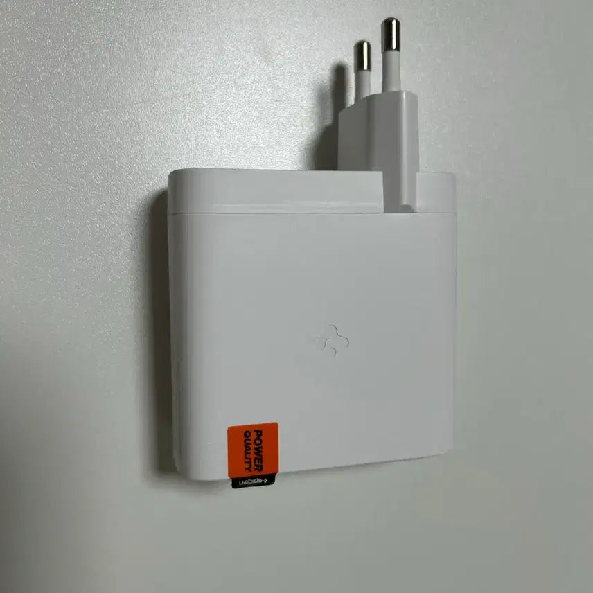 [BUNJANG] Spigen PD 140W Charger / 슈피겐 PD 140w 충전기 노트북 고출력 충전기