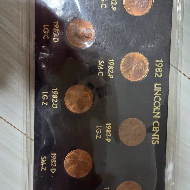 [BUNJANG] 1982 Lincoln Penny (Small Date, Large Date) Uncirculated / 링컨페니(1982소형날짜 큰날짜)미사용