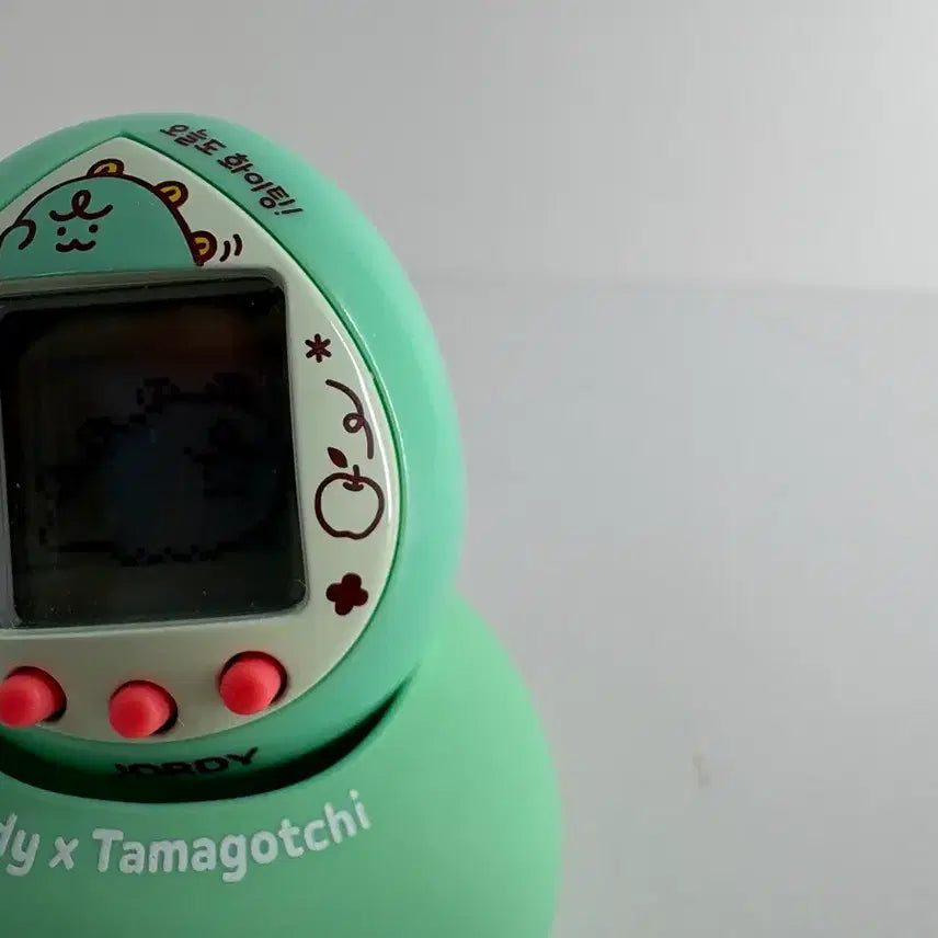 [BUNJANG] Jordy Tamagotchi with Case / 죠르디 다마고치 + 케이스 니니즈