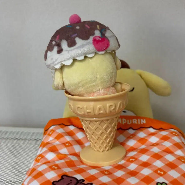 [BUNJANG] Pompompurin Ice Cream Mascot / 폼폼푸린 아이스크림 마스코트