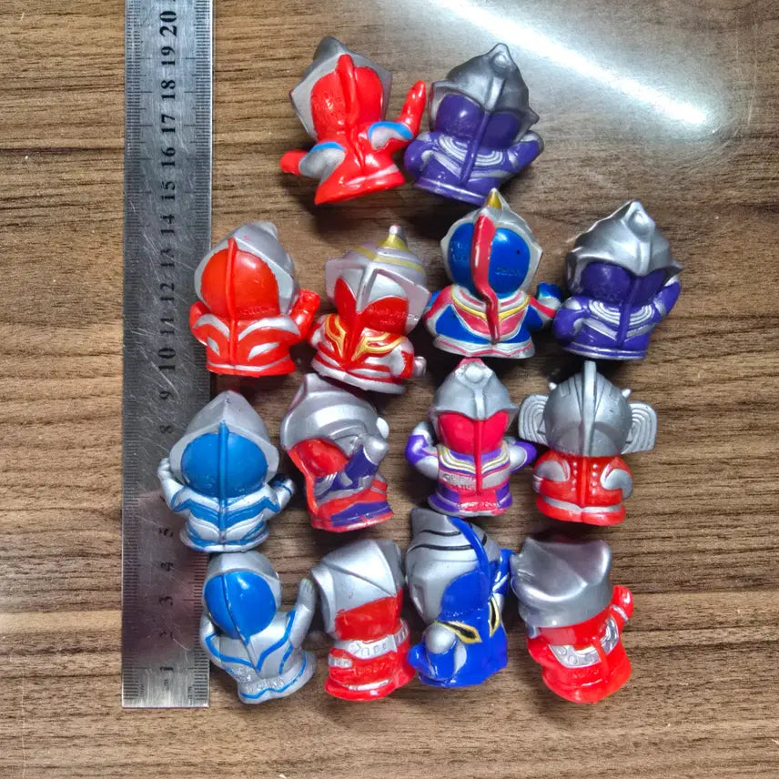 [BUNJANG] Bandai Ultraman Sofubi Finger Puppet Mini Figure Set Bundle / 울트라맨 소후비 손가락 인형 미니 피규어 세트 일괄