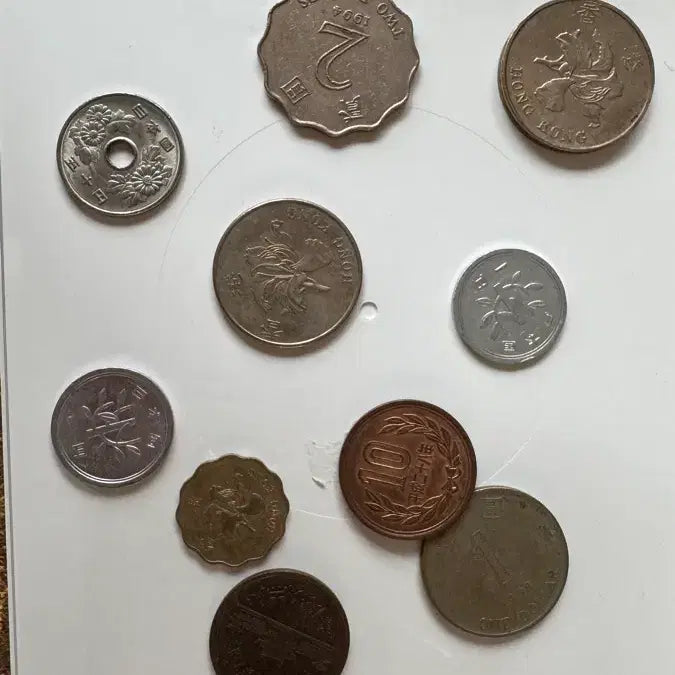 [BUNJANG] Foreign Coins: Hong Kong, Japan, Vietnam / 외국동전
