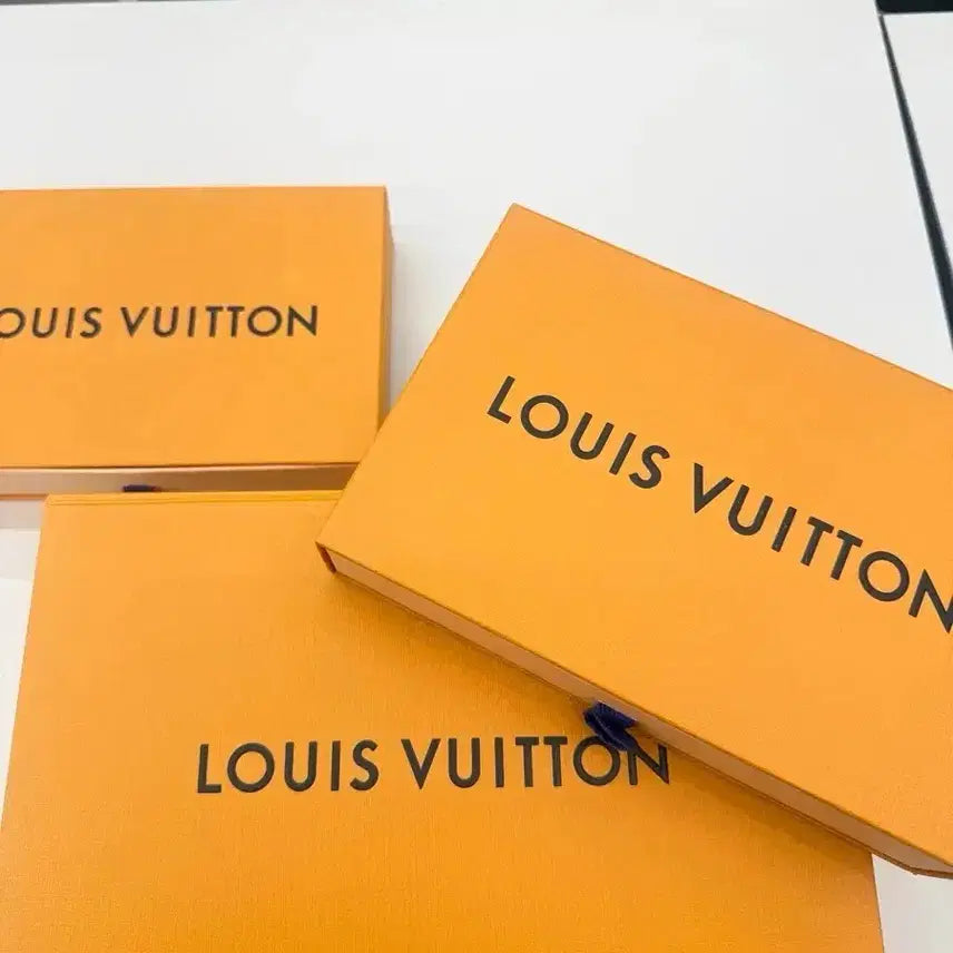 [BUNJANG] Louis Vuitton Box and Dust Bag Set / 루이비통 박스 더스트백