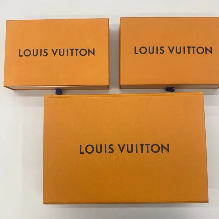 [BUNJANG] Louis Vuitton Box and Dust Bag Set / 루이비통 박스 더스트백