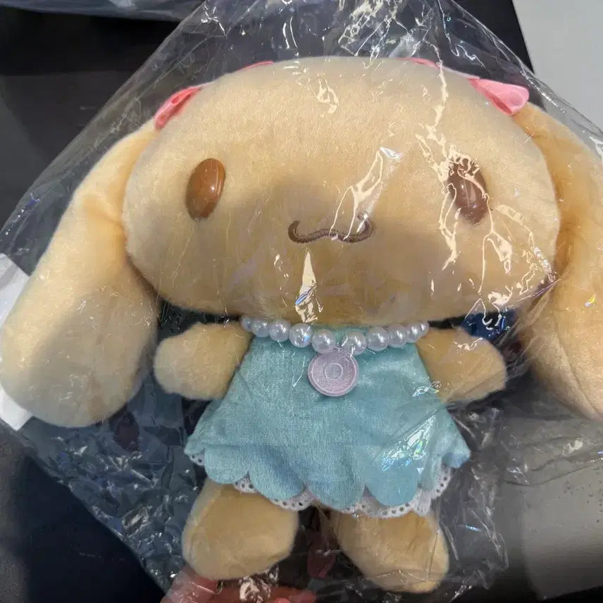 [BUNJANG] Cinnamoroll Cafe Mocha Medium Plush / 시나모롤카페 모카 중형인형( 새상품 )