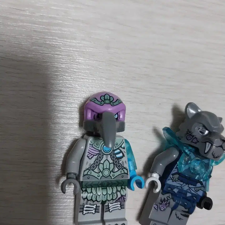 [BUNJANG] Lego Ninjago Chima Ice Minifigure Set / 레고 닌자고 키마 아이스 미니피규어 2개