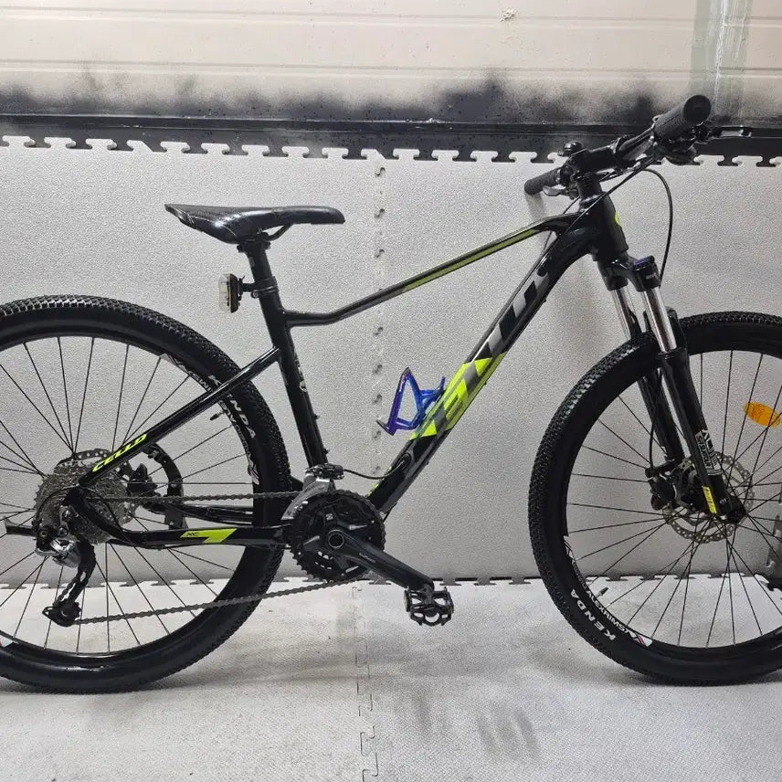 [BUNJANG] 2022 Cello XC Sports SE Aluminum Alloy Mountain Bike / 2022년형 삼천리 첼로(CELLO) XC 스포츠(XC SPORTS)SE
