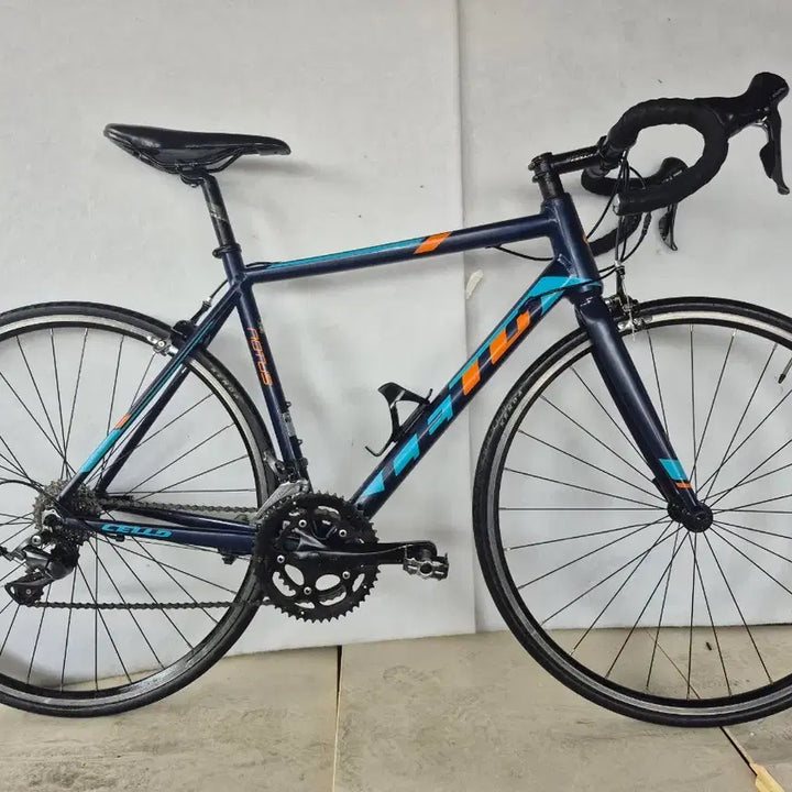 [BUNJANG] 2020 Cello Notus 1 Entry-Level Road Bike / 2020년형 첼로 노터스 1 (CELLO Notus 1) 입문용 로드 자