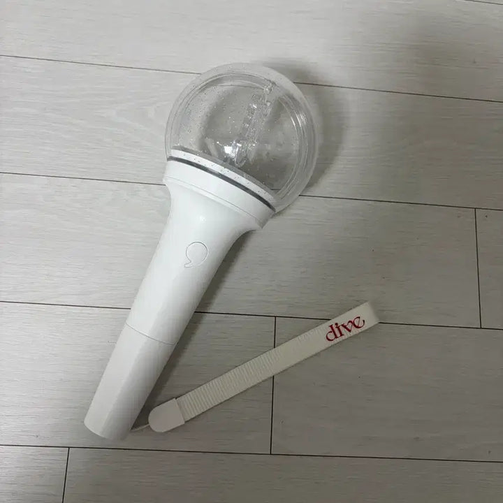 [BUNJANG] IVE Official Lightstick Ver.1 / 아이브 응원봉 Ver.1