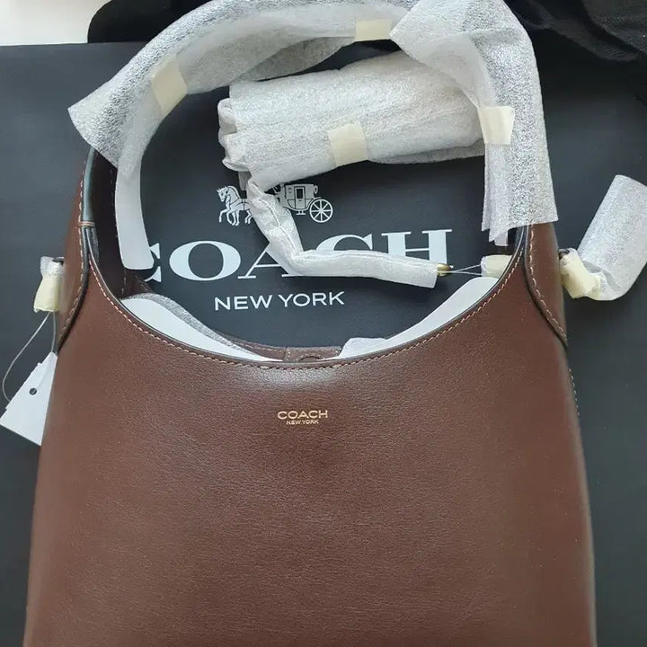 [BUNJANG] Coach Brooklyn 23 Chain Leather Shoulder Bag CW614 B4MPL / [새상품]코치 브루클린 체인 가죽 숄더백 23 CW614 B4MPL
