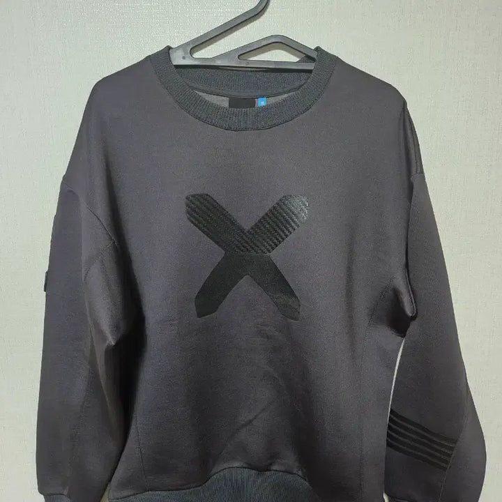 [BUNJANG] EXR Sweatshirt / (여름한정세일)EXR 맨투맨 팝니다