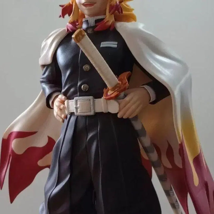 [BUNJANG] Demon Slayer Kyojuro Rengoku A Prize Figure / 귀멸의칼날 제일복권 렌고쿠 쿄주로 A상 피규어