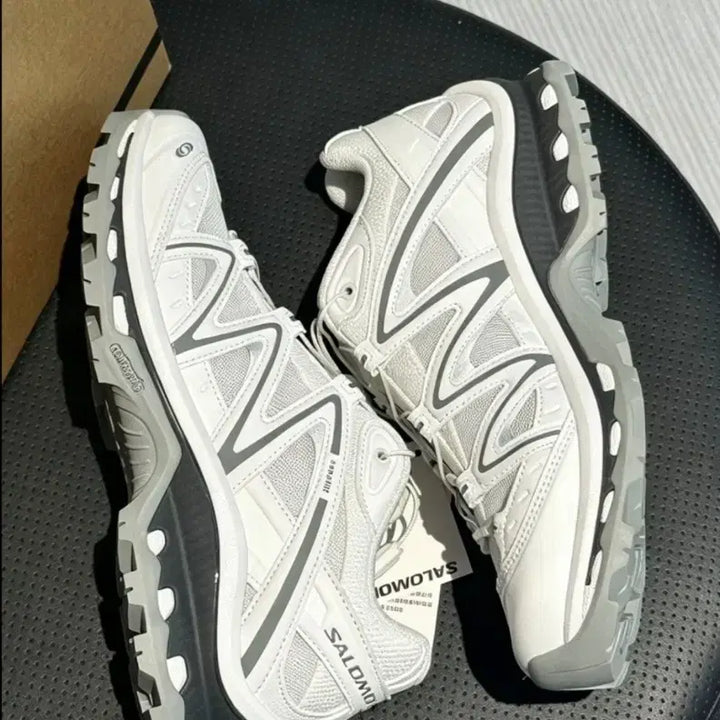 [BUNJANG] Salomon Trail Running Shoes Authentic / 정품  살로몬 트레일화 410523