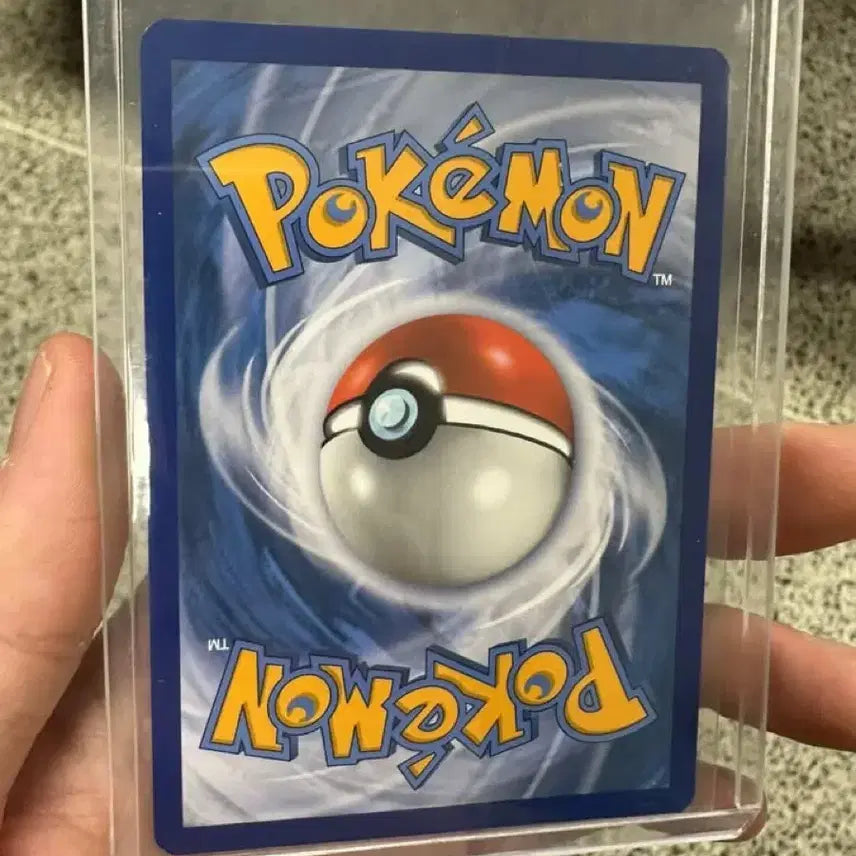 [BUNJANG] Pokemon TCG 25th Anniversary Pikachu McDonald&