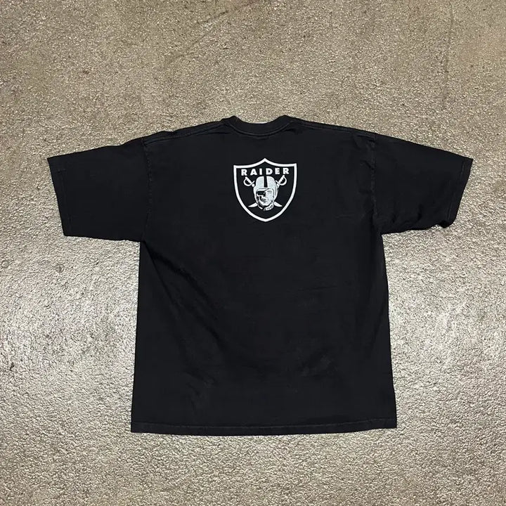 [BUNJANG] 00s Oakland Raiders Heavyweight Cotton T-Shirt XL / 00s NFL 오클랜드 레이더스 티셔츠 (105)