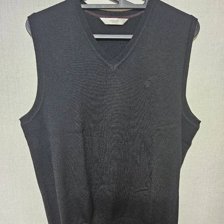 [BUNJANG] Roga Dis Knit Vest / (여름한정세일)로가디스 니트조끼 팝니다