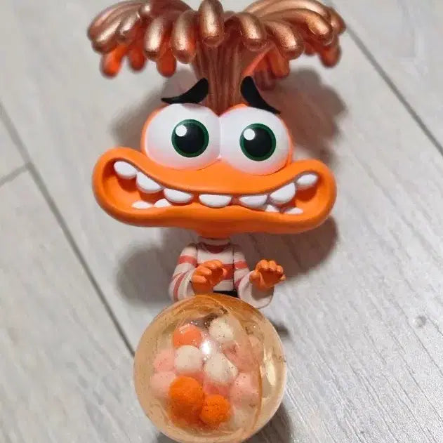 [BUNJANG] Inside Out 2 Anxiety Cosbi Figure / 인사이드아웃 2 불안이 코스비 핫 피규어