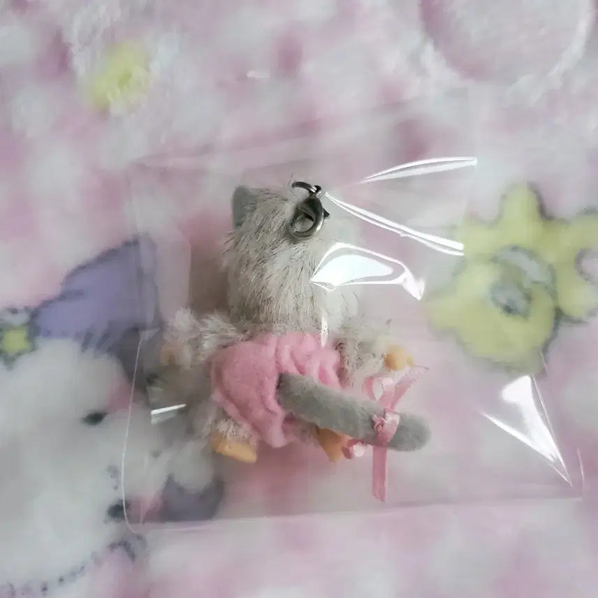 [BUNJANG] Monchhichi Friends Cat Keychain Strap Figure Plush / 몬치치 프렌즈 프렌드 고양이 키링 스트랩 피규어 인형 냐무